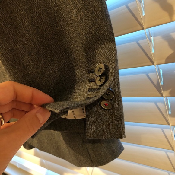 EUC SuitSupply La Spalla Gray Herringbone Suit 40R - Picture 4 of 7